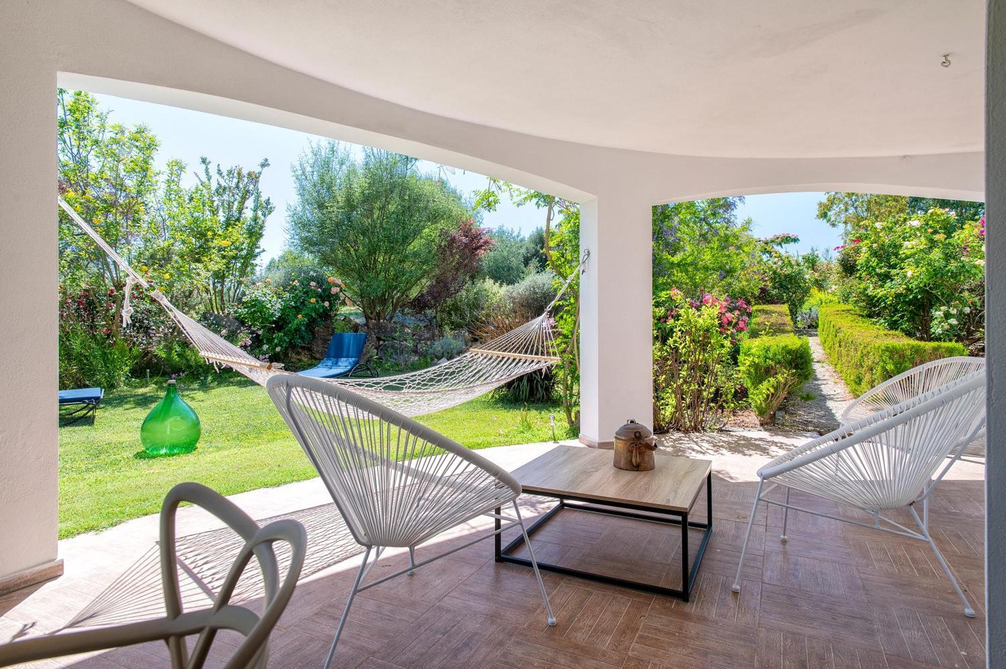 Sardinia Re - Villa Fioretta Flowers Apartments 奥尔梅多 外观 照片