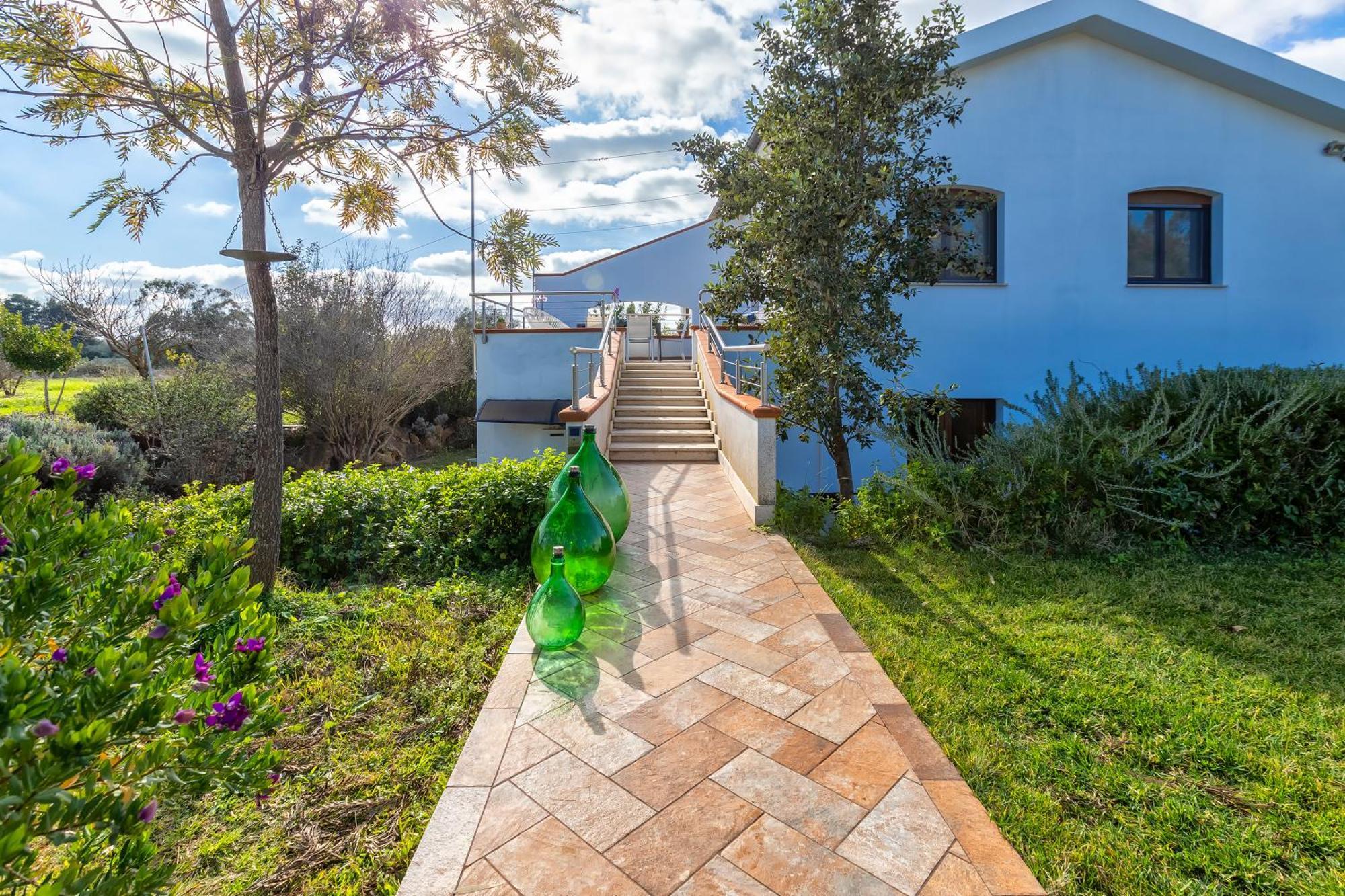 Sardinia Re - Villa Fioretta Flowers Apartments 奥尔梅多 外观 照片