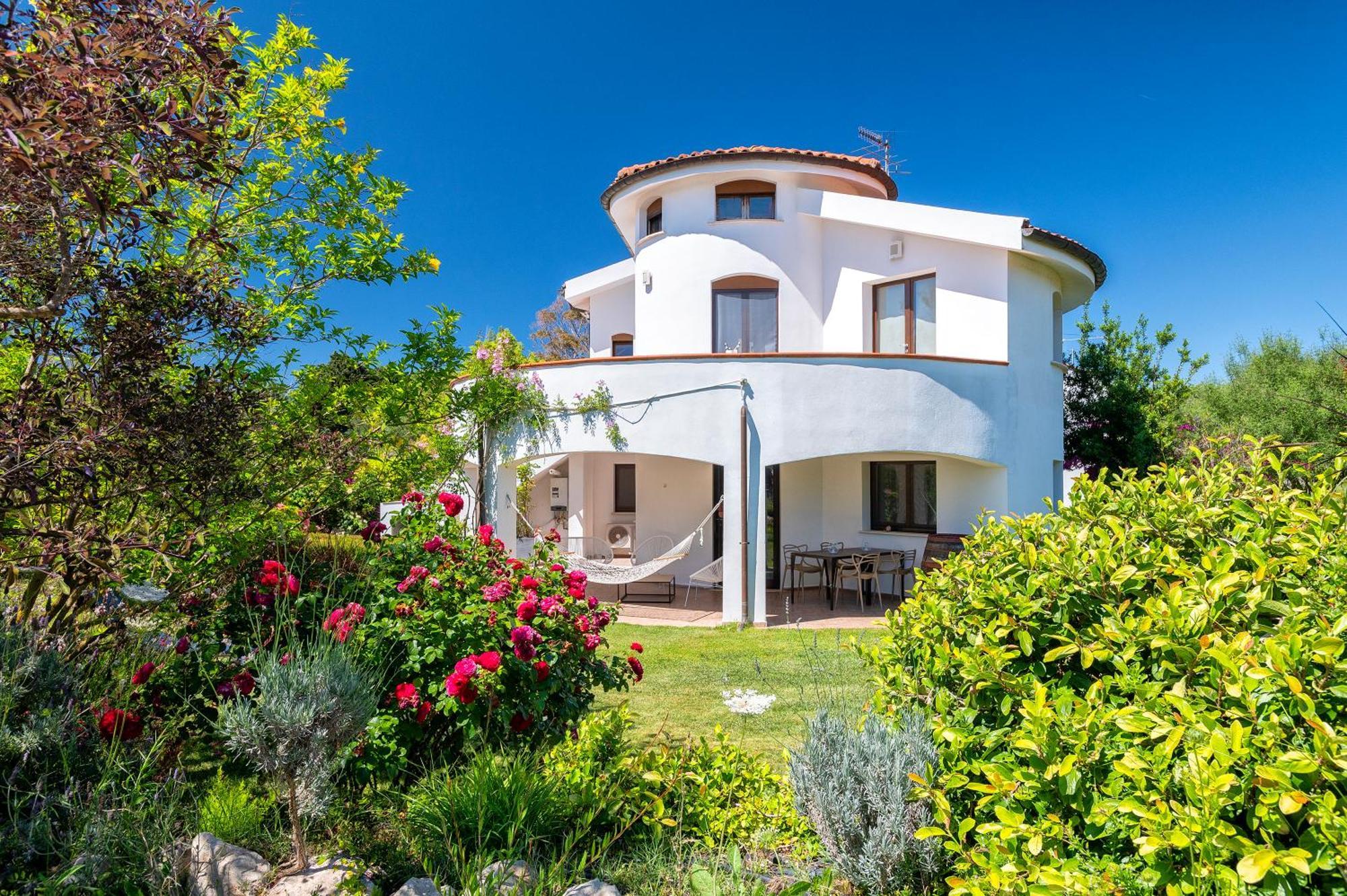 Sardinia Re - Villa Fioretta Flowers Apartments 奥尔梅多 外观 照片